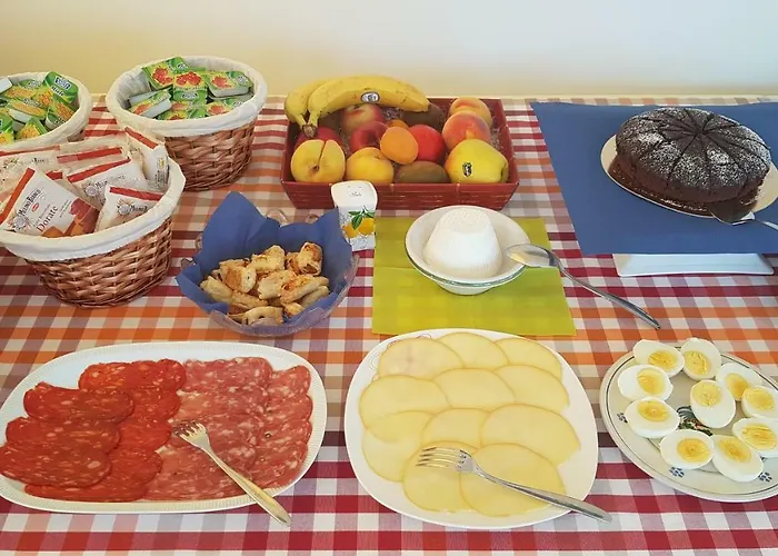 ベッド・アンド・ブレックファスト Fumarola オストゥーニ