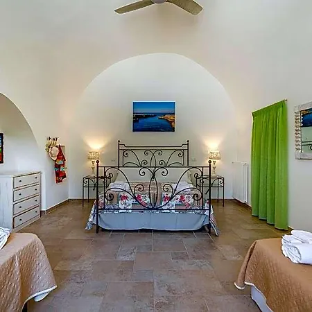 Bed & Breakfast Fumarola 4*
