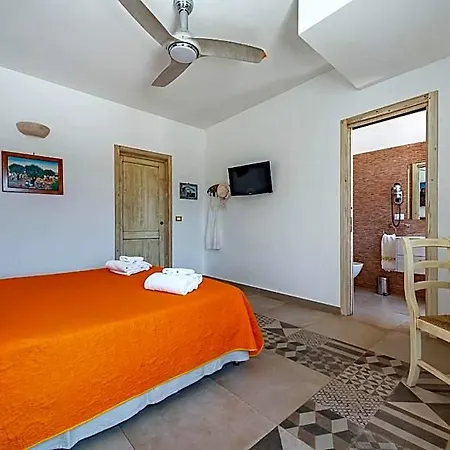Bed & Breakfast Fumarola 4*