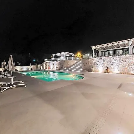 Fumarola 4* Ostuni